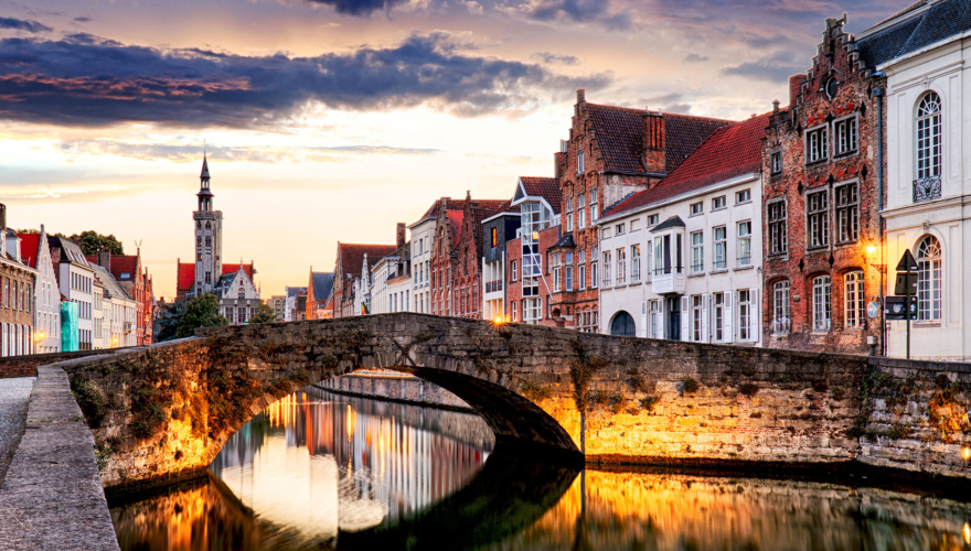 International teaching jobs closing this week   12 June, 2023 blog picture