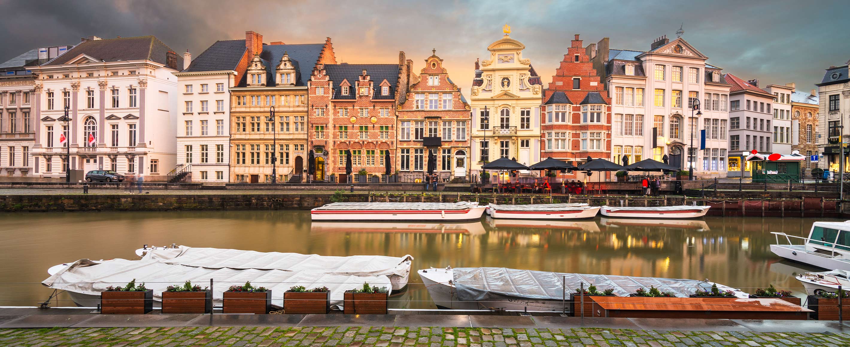 International teaching jobs closing this week   6 October 2025